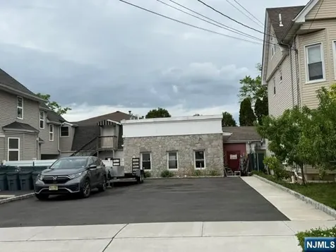 17 Forest Street North Arlington NJ 07031