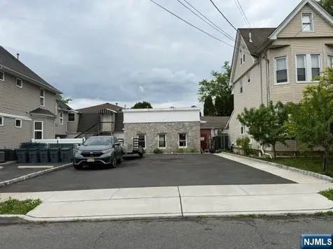 17 Forest Street North Arlington NJ 07031