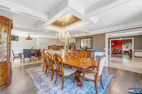 207 Eileen Drive Cedar Grove NJ 07009