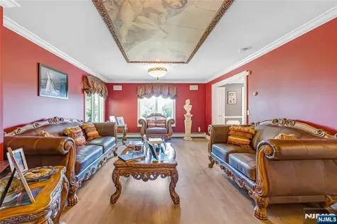 207 Eileen Drive Cedar Grove NJ 07009