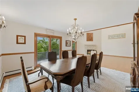 89 Columbus Avenue Totowa NJ 07512
