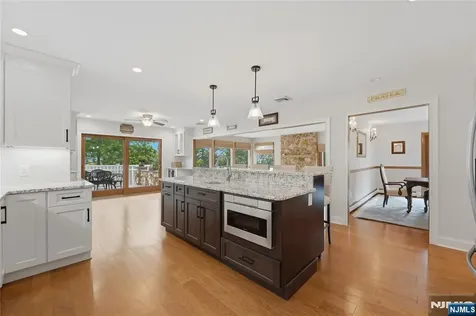 89 Columbus Avenue Totowa NJ 07512
