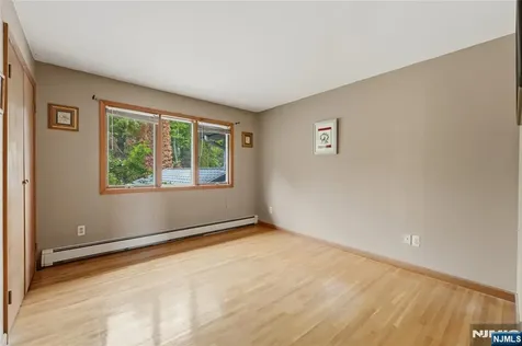 89 Columbus Avenue Totowa NJ 07512