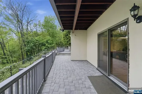 89 Columbus Avenue Totowa NJ 07512