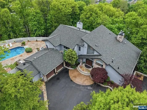 89 Columbus Avenue Totowa NJ 07512