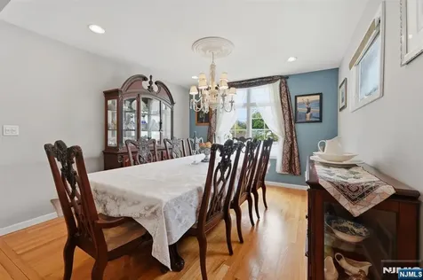 1 Highview Avenue Totowa NJ 07512