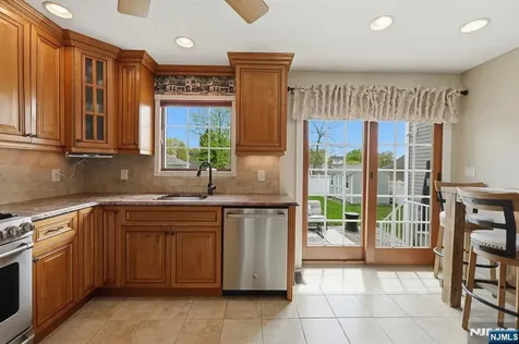 1 Highview Avenue Totowa NJ 07512