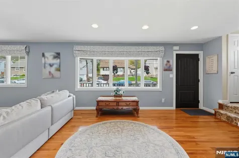 1 Highview Avenue Totowa NJ 07512
