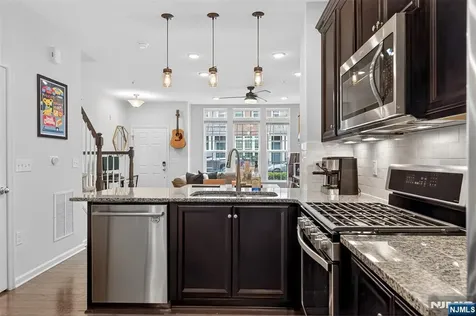 213 Wesmont Drive Wood Ridge NJ 07075