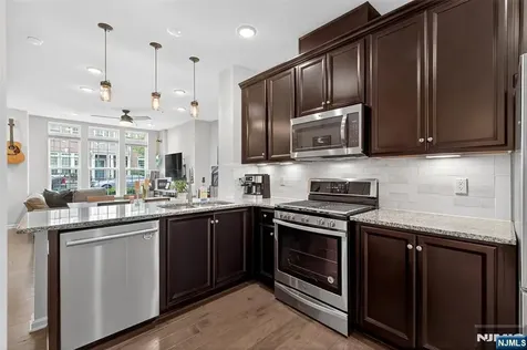 213 Wesmont Drive Wood Ridge NJ 07075