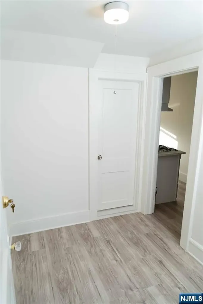 518 Monroe Street Orange NJ 07050