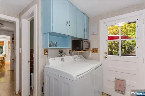 12 Overlook Avenue West Orange NJ 07052
