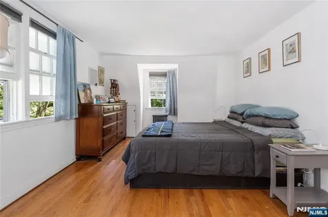 12 Overlook Avenue West Orange NJ 07052