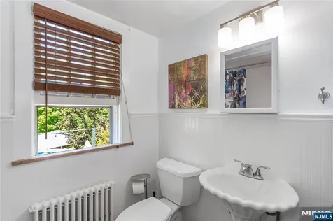 12 Overlook Avenue West Orange NJ 07052