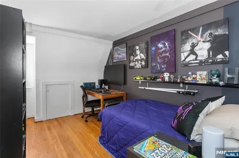 12 Overlook Avenue West Orange NJ 07052