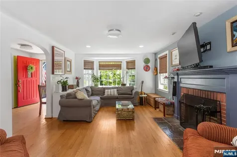 12 Overlook Avenue West Orange NJ 07052
