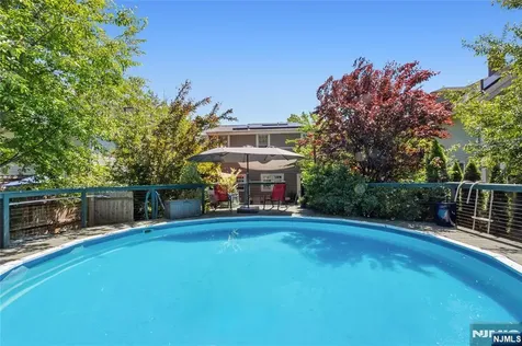 12 Overlook Avenue West Orange NJ 07052