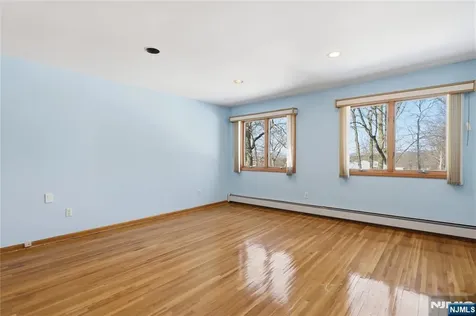 32 Sylvan Drive Montville Township NJ 07058
