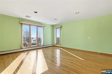 32 Sylvan Drive Montville Township NJ 07058
