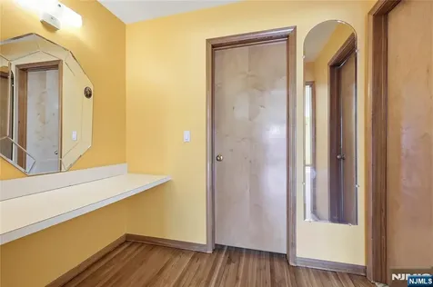 32 Sylvan Drive Montville Township NJ 07058