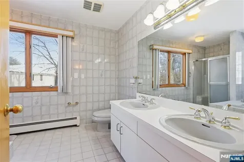 32 Sylvan Drive Montville Township NJ 07058