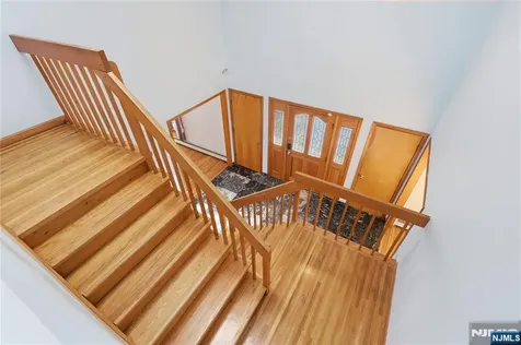 32 Sylvan Drive Montville Township NJ 07058