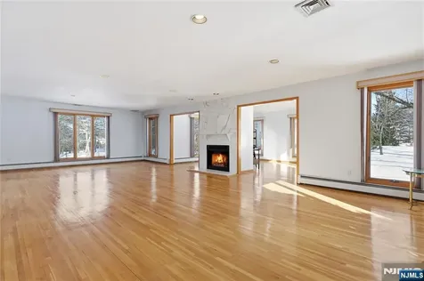 32 Sylvan Drive Montville Township NJ 07058