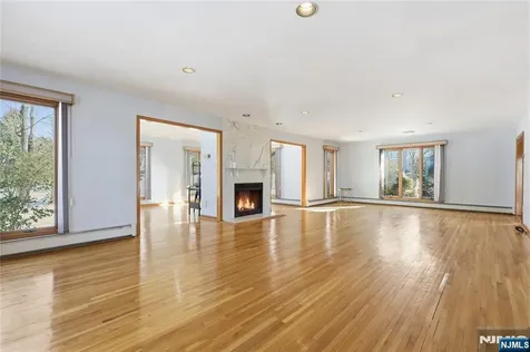 32 Sylvan Drive Montville Township NJ 07058