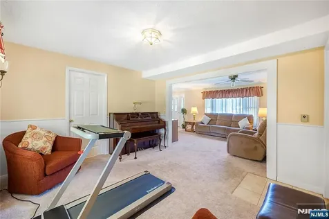 23 Slingerland Avenue Pequannock Township NJ 07440