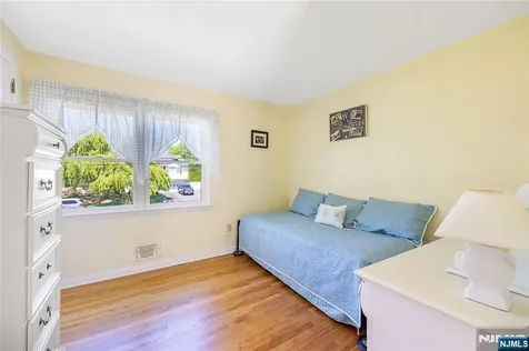 23 Slingerland Avenue Pequannock Township NJ 07440