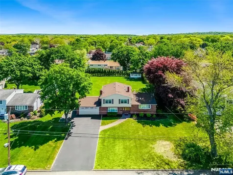 23 Slingerland Avenue Pequannock Township NJ 07440