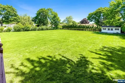 23 Slingerland Avenue Pequannock Township NJ 07440