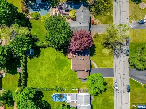 23 Slingerland Avenue Pequannock Township NJ 07440