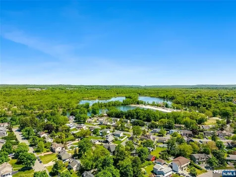 23 Slingerland Avenue Pequannock Township NJ 07440
