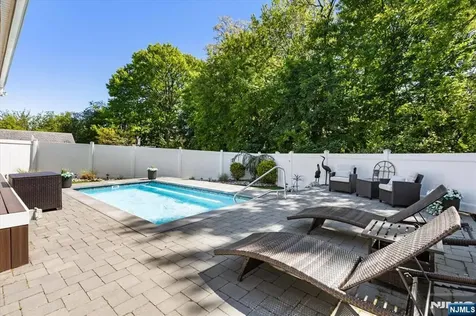 347 Passaic Avenue Rutherford NJ 07070
