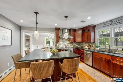 442 New York Avenue Wyckoff NJ 07481