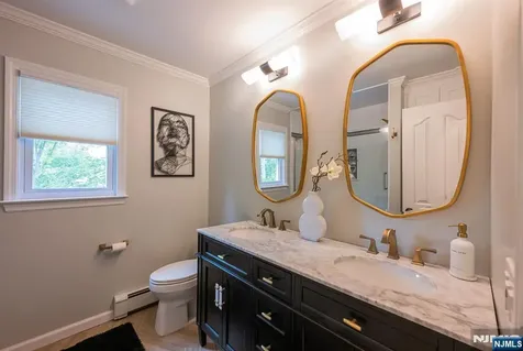 442 New York Avenue Wyckoff NJ 07481