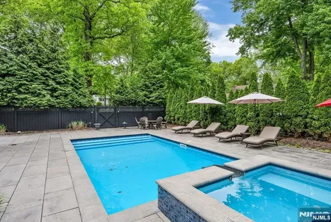 442 New York Avenue Wyckoff NJ 07481
