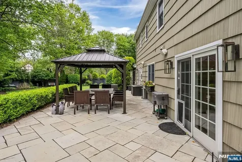 442 New York Avenue Wyckoff NJ 07481