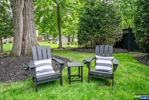 442 New York Avenue Wyckoff NJ 07481