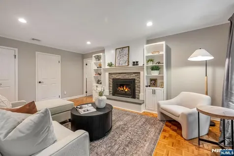 442 New York Avenue Wyckoff NJ 07481