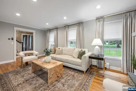 442 New York Avenue Wyckoff NJ 07481