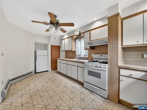 31 5th Street Ridgefield Park NJ 07660