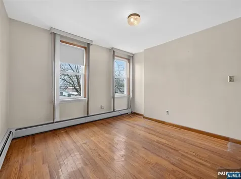 31 5th Street Ridgefield Park NJ 07660