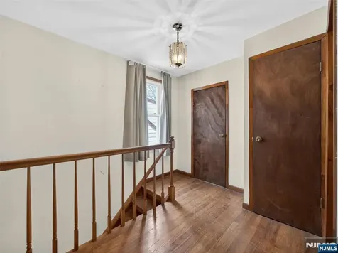 31 5th Street Ridgefield Park NJ 07660