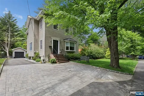 50 Whitman Street Haworth NJ 07641