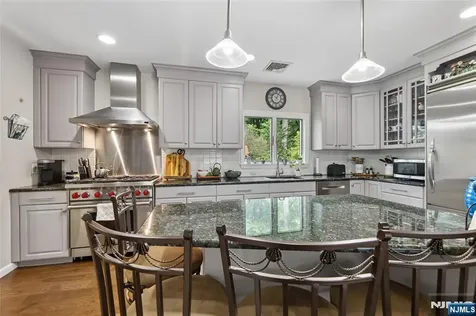 50 Whitman Street Haworth NJ 07641