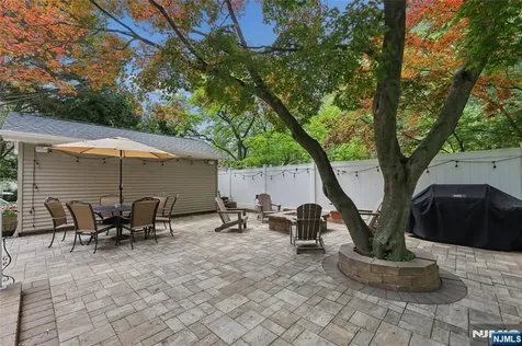 50 Whitman Street Haworth NJ 07641