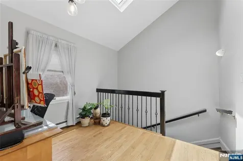 50 Whitman Street Haworth NJ 07641