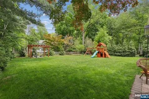 50 Whitman Street Haworth NJ 07641